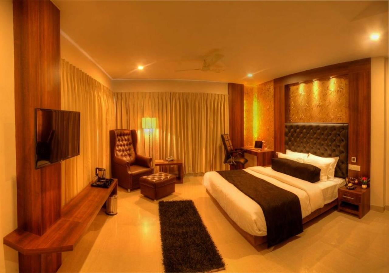 Fabhotel Dawn Mysore Bagian luar foto