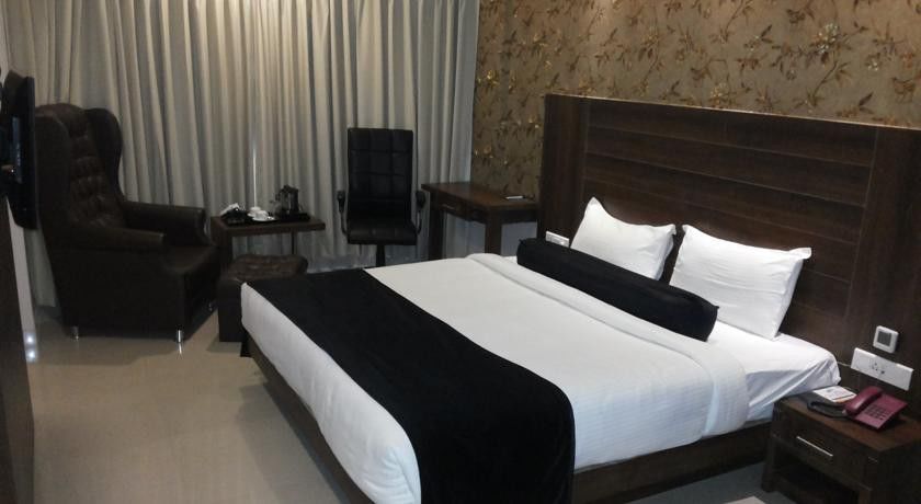 Fabhotel Dawn Mysore Bagian luar foto