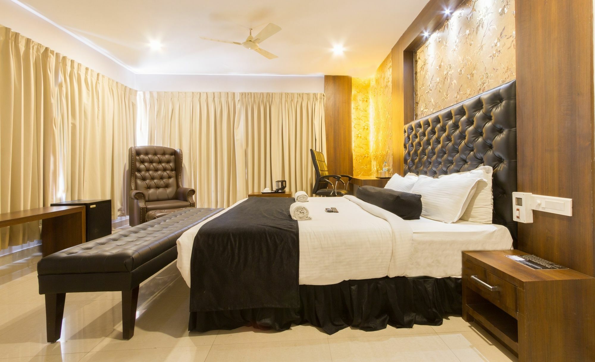 Fabhotel Dawn Mysore Bagian luar foto